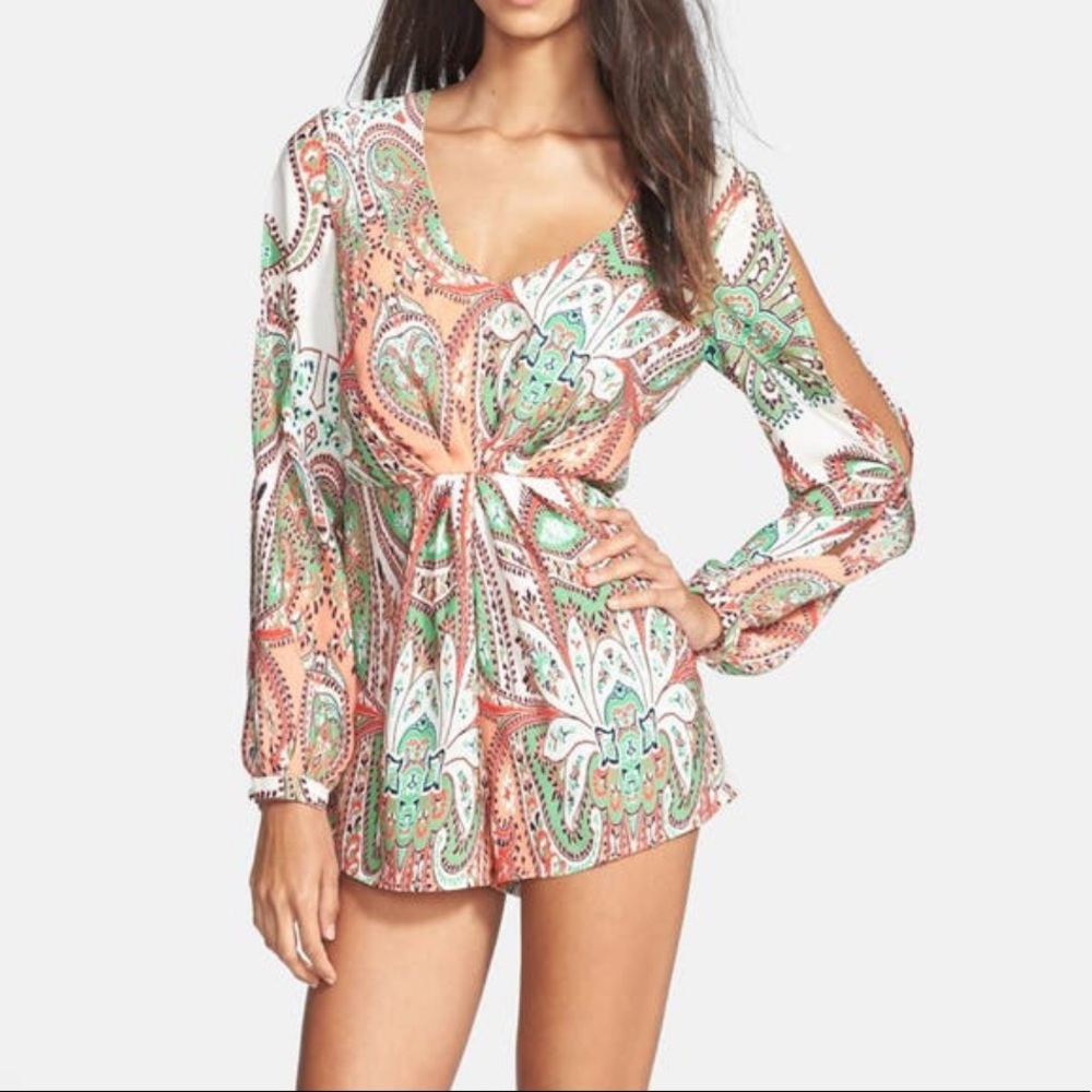 Filtre split long sleeve romper